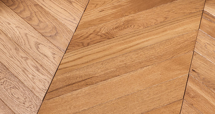 Park Avenue Chevron Cinnamon Oak Brushed & Oiled Solid Wood Flooring - Descriptive 5