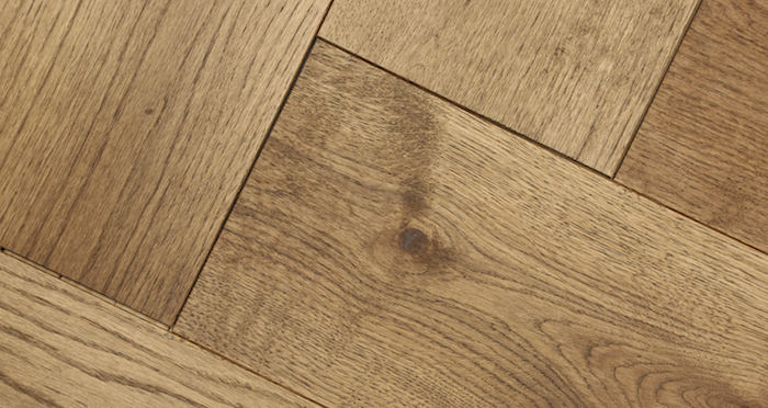 Prestige Herringbone Georgian Oak Oiled Engineered Wood Flooring - Descriptive 2