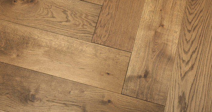 Prestige Herringbone Georgian Oak Oiled Engineered Wood Flooring - Descriptive 5