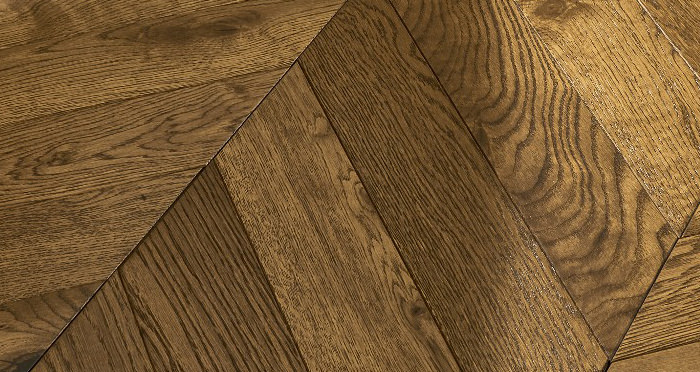 Cambridge Chevron Golden Smoked Oak Brushed & Lacquered Engineered Wood Flooring - Descriptive 1