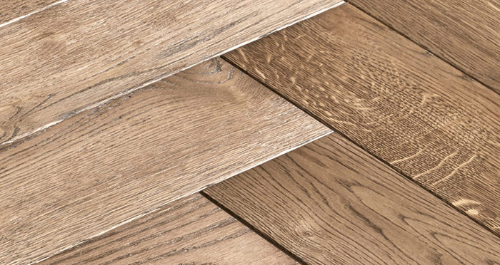 Luxury Parquet Brown Oiled Oak Solid Wood Flooring - Descriptive 5