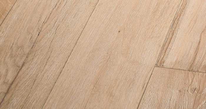 Old Sandstone Oak Engineered Wood Flooring - Descriptive 2