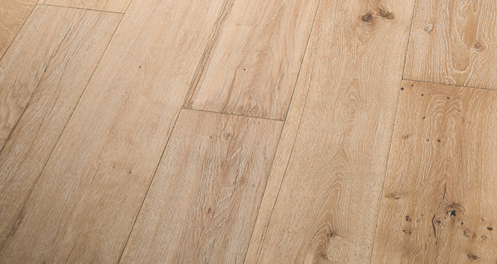 Old Sandstone Oak Engineered Wood Flooring - Descriptive 3