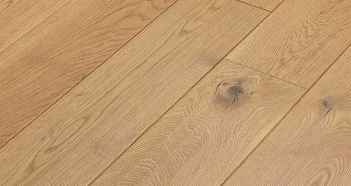 Luxury Handscraped Natural Oak Lacquered Solid Wood Flooring - Descriptive 2
