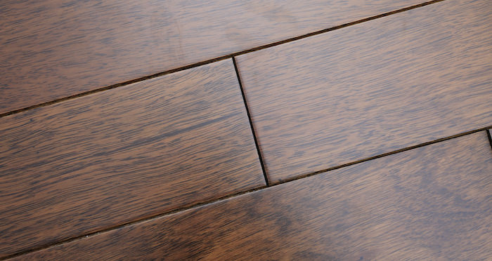 Pacific Mahogany Antique Lacquered Solid Wood Flooring - Descriptive 5