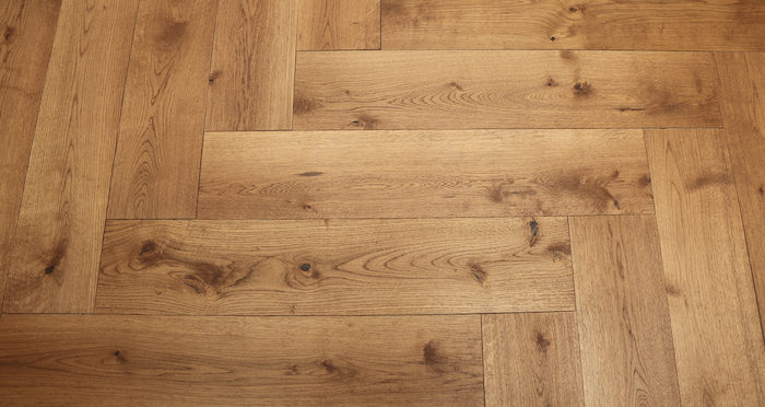 Prestige Herringbone Cinnamon Oak Oiled Engineered Wood Flooring - Descriptive 6