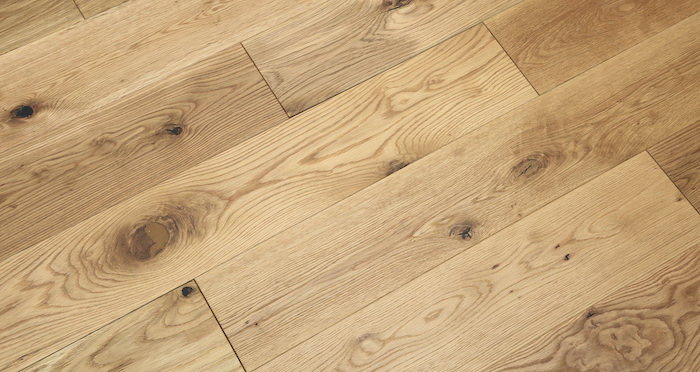 Luxury Natural Bourgoyne Oak Brushed & Oiled Solid Wood Flooring - Descriptive 1
