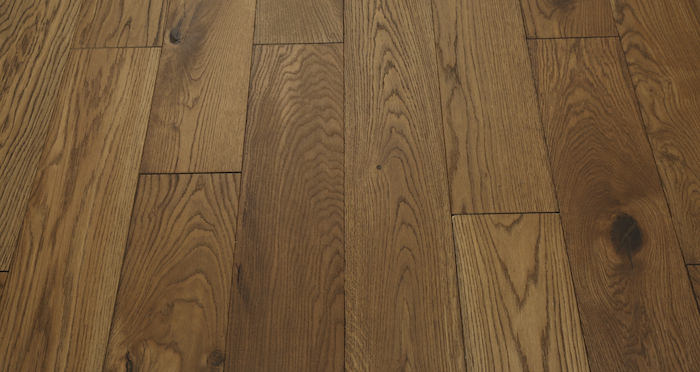 Luxury Georgian Oak Solid Wood Flooring - Descriptive 5