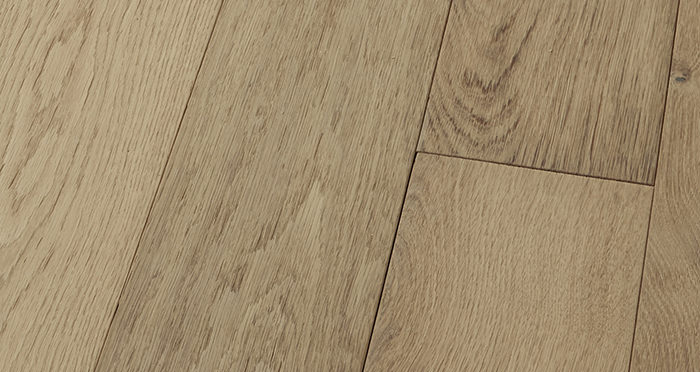 Loft Vanilla Oak Brushed & Oiled Engineered Wood Flooring - Descriptive 1