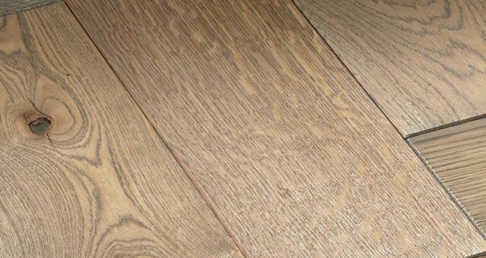 Luxury Parquet Grey Oiled Oak Solid Wood Flooring - Descriptive 3